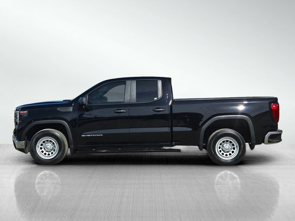 Used 2023 GMC Sierra 1500 Pro w/ Convenience Package RWD image 7
