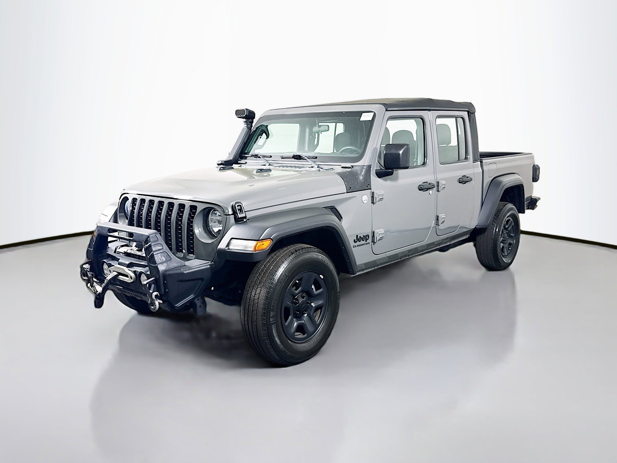 Used 2021 Jeep Gladiator Sport image 4