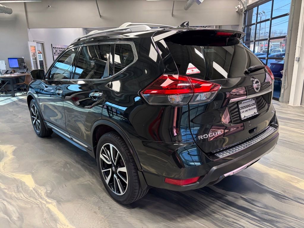 Used 2018 Nissan Rogue SL w/ Premium Package AWD/4WD image 37
