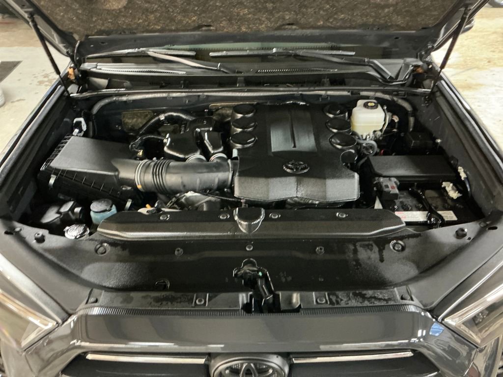 Certified 2024 Toyota 4Runner SR5 Premium image 21