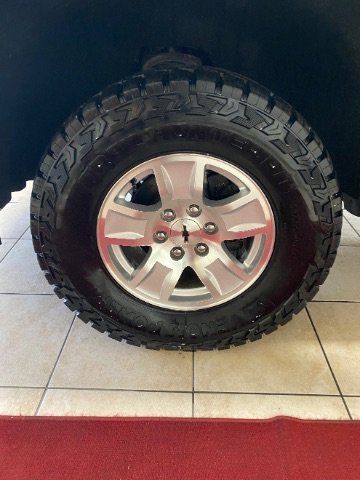 Used 2018 Chevrolet Silverado 1500 LTZ image 34