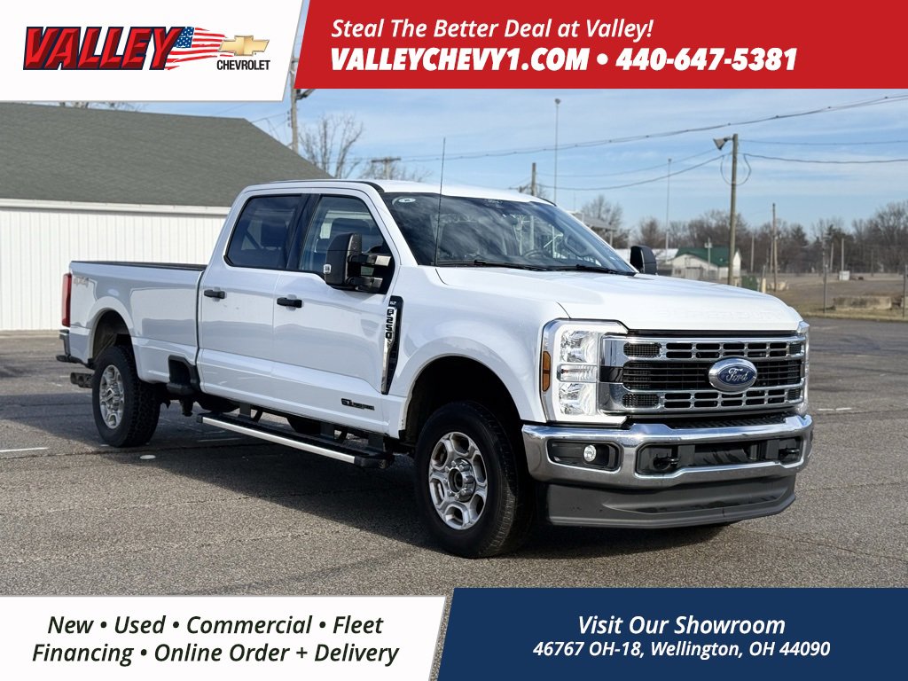 Used 2025 Ford F250 XLT image 1