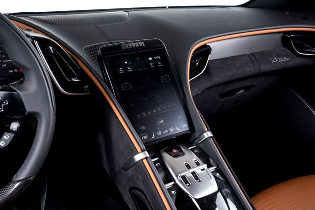 Certified 2024 Ferrari Roma Spider image 30