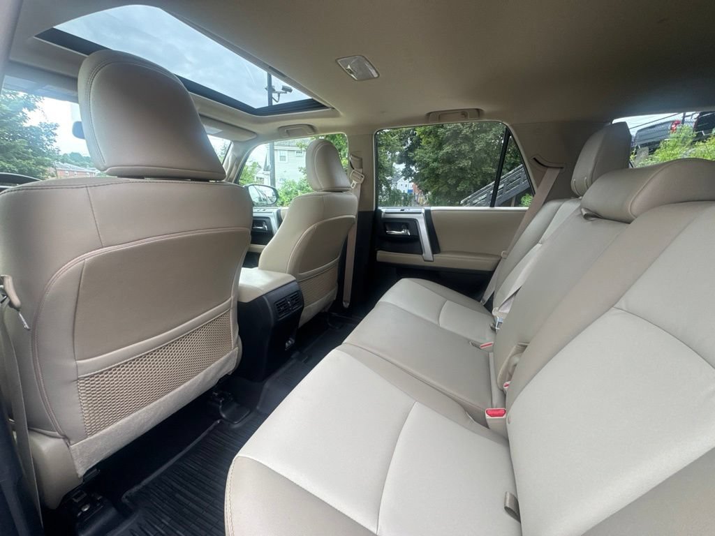 Used 2021 Toyota 4Runner SR5 Premium w/ Moonroof Package AWD/4WD image 52