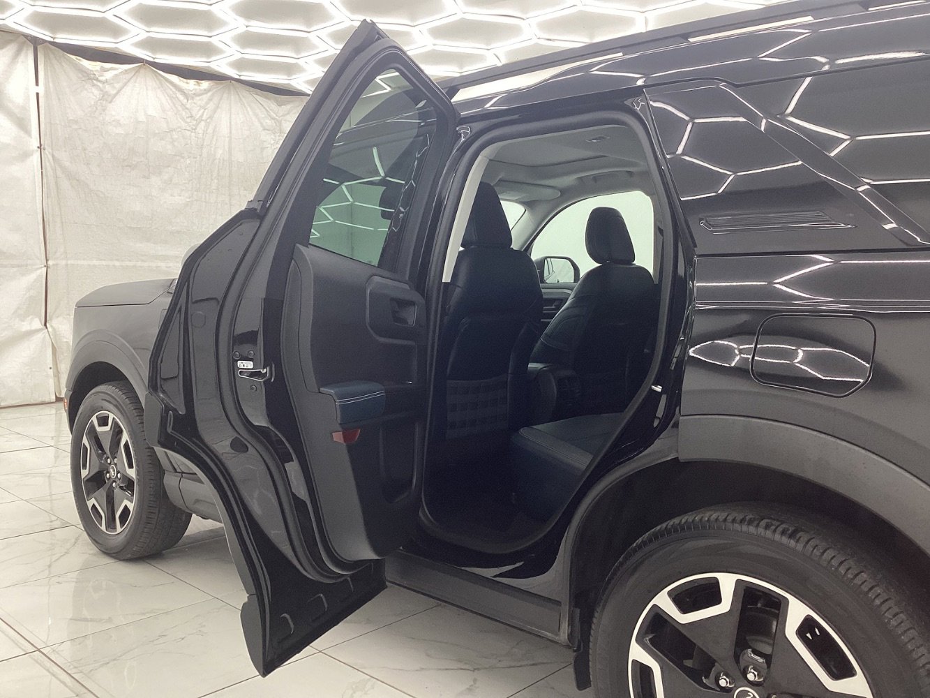 Used 2022 Ford Bronco Sport Outer Banks w/ Tech Package image 22