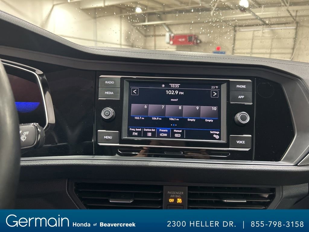 Used 2024 Volkswagen Jetta S image 32