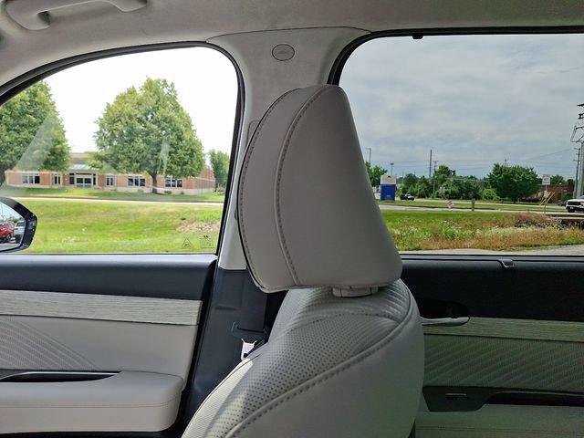 Used 2024 Hyundai Palisade Calligraphy AWD/4WD image 17