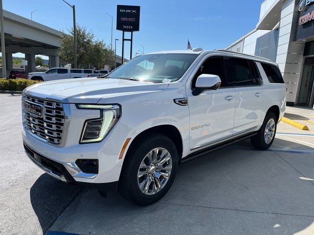 New 2026 GMC Yukon XL Denali w/ Sun & Power Step Package RWD image 3