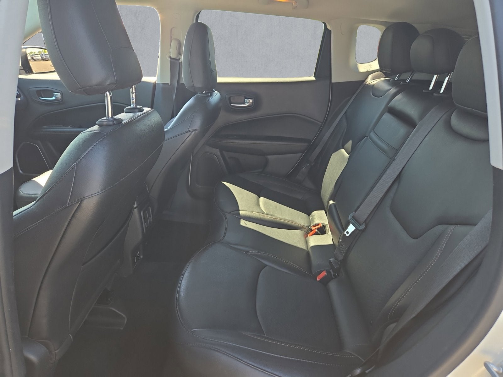 Used 2019 Jeep Compass Limited w/ Safety & Security Group AWD/4WD image 23