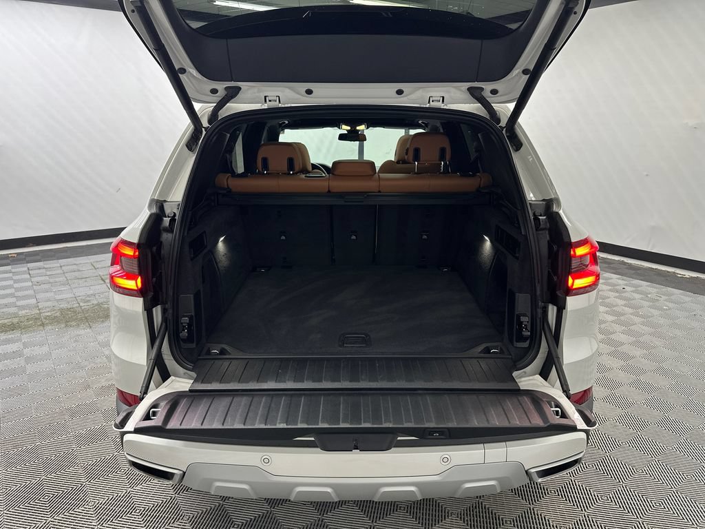 Used 2022 BMW X5 sDrive40i w/ Premium Package RWD image 20