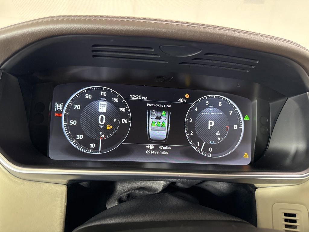 Used 2017 Land Rover Range Rover Supercharged image 34