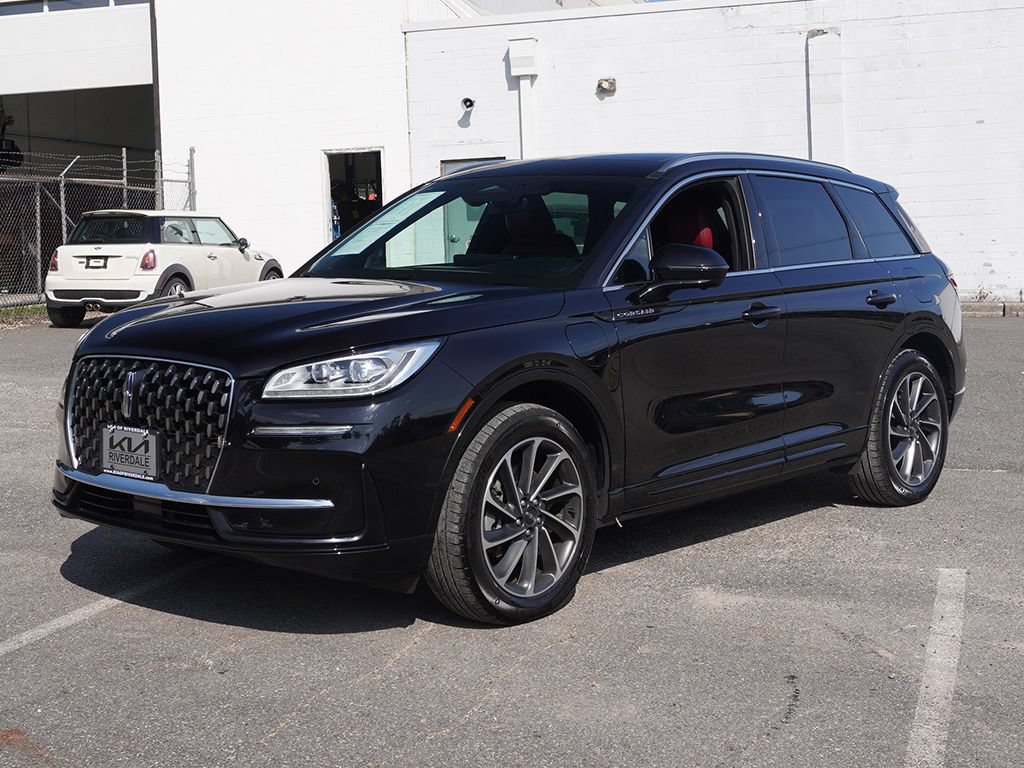 Used 2023 Lincoln Corsair Grand Touring w/ Equipment Group 301A AWD/4WD image 10
