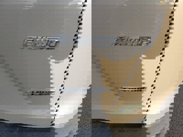 Used 2017 Honda CR-V Touring image 5