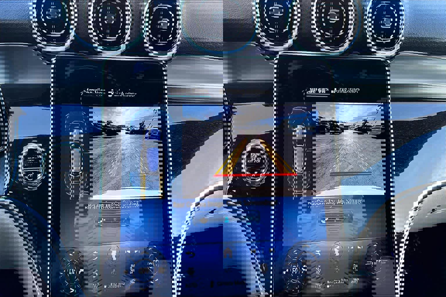 Certified 2025 Mercedes-Benz GLC 300 image 26