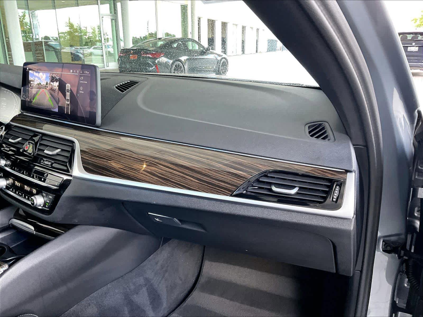 Used 2023 BMW 530e w/ Convenience Package RWD image 17