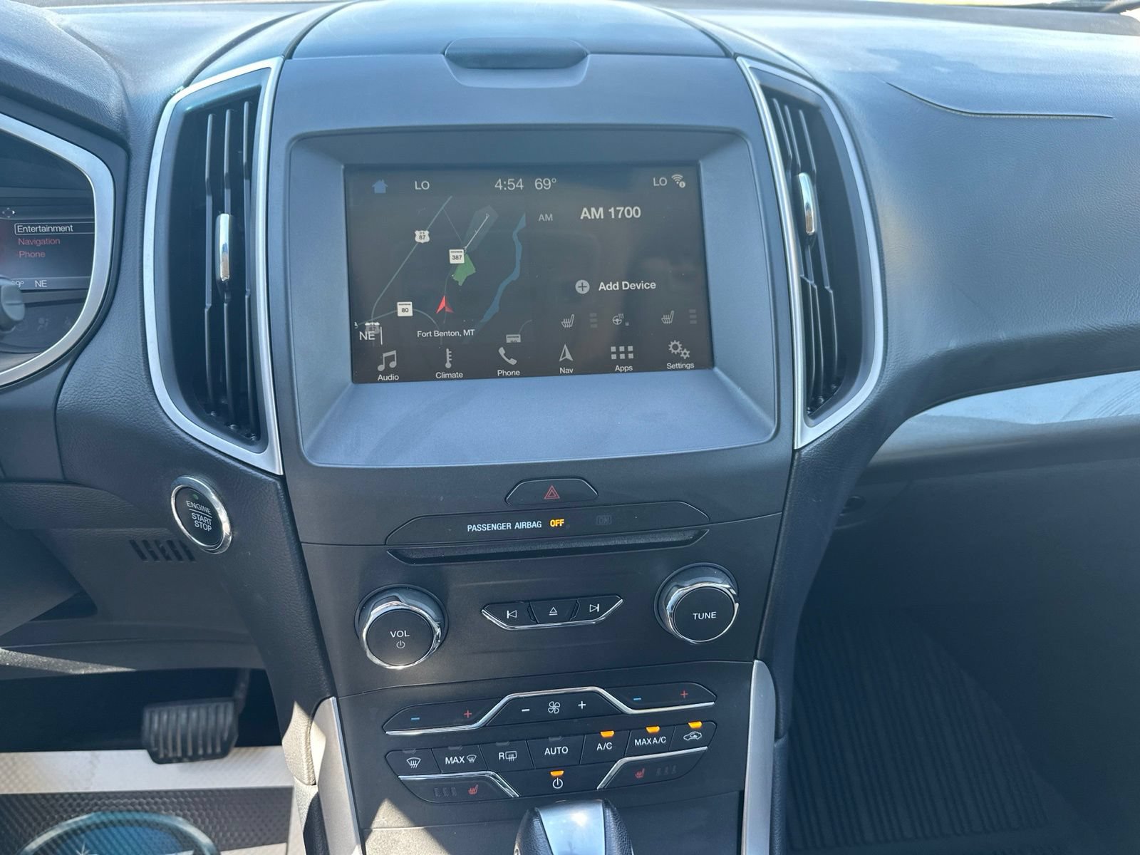 Used 2018 Ford Edge SEL w/ Equipment Group 201A AWD/4WD image 12