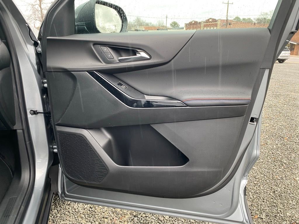 New 2026 Chevrolet Equinox RS w/ Convenience Package III image 21