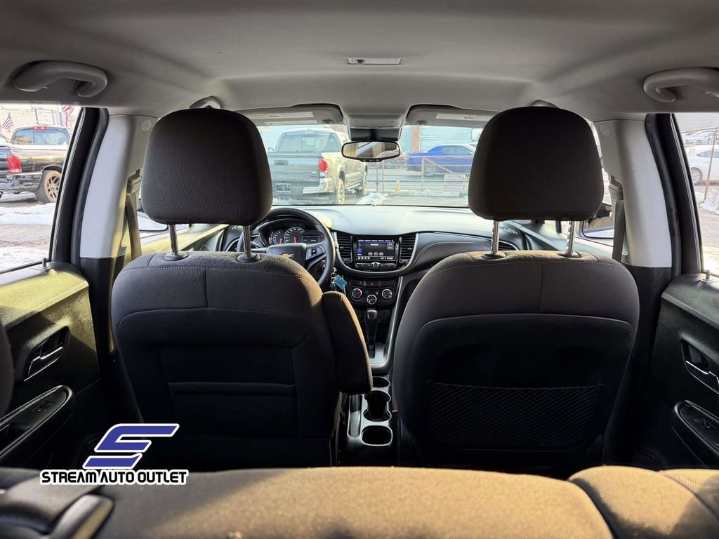 Used 2021 Chevrolet Trax LS w/ Tint and Cruise Package image 11