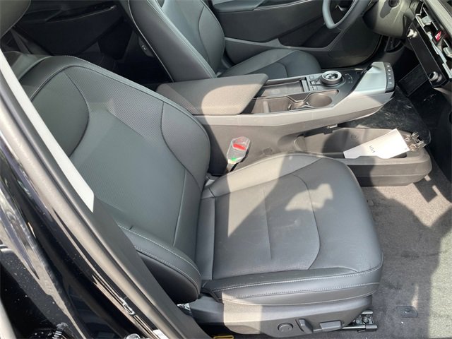 New 2025 Kia EV6 Wind image 16