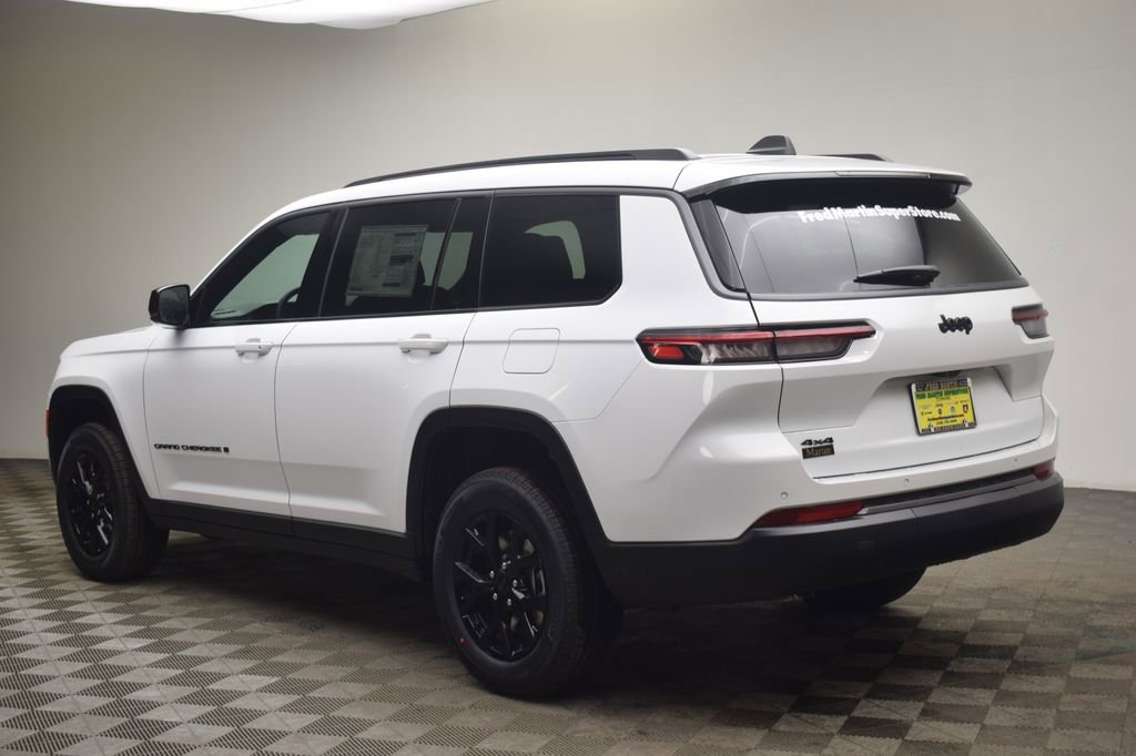 New 2026 Jeep Grand Cherokee L 4WD image 11