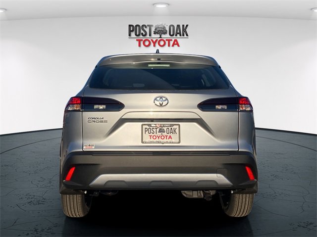 New 2026 Toyota Corolla Cross L image 6