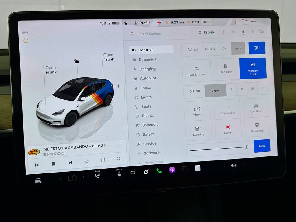 Used 2022 Tesla Model Y Long Range AWD/4WD image 25