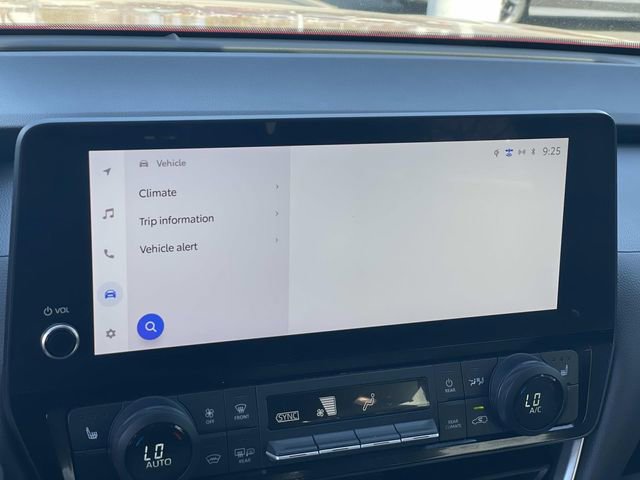 Used 2024 Toyota Grand Highlander XLE image 15