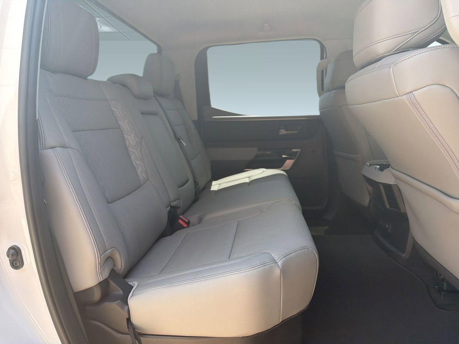 Used 2023 Toyota Tundra Limited AWD/4WD image 28