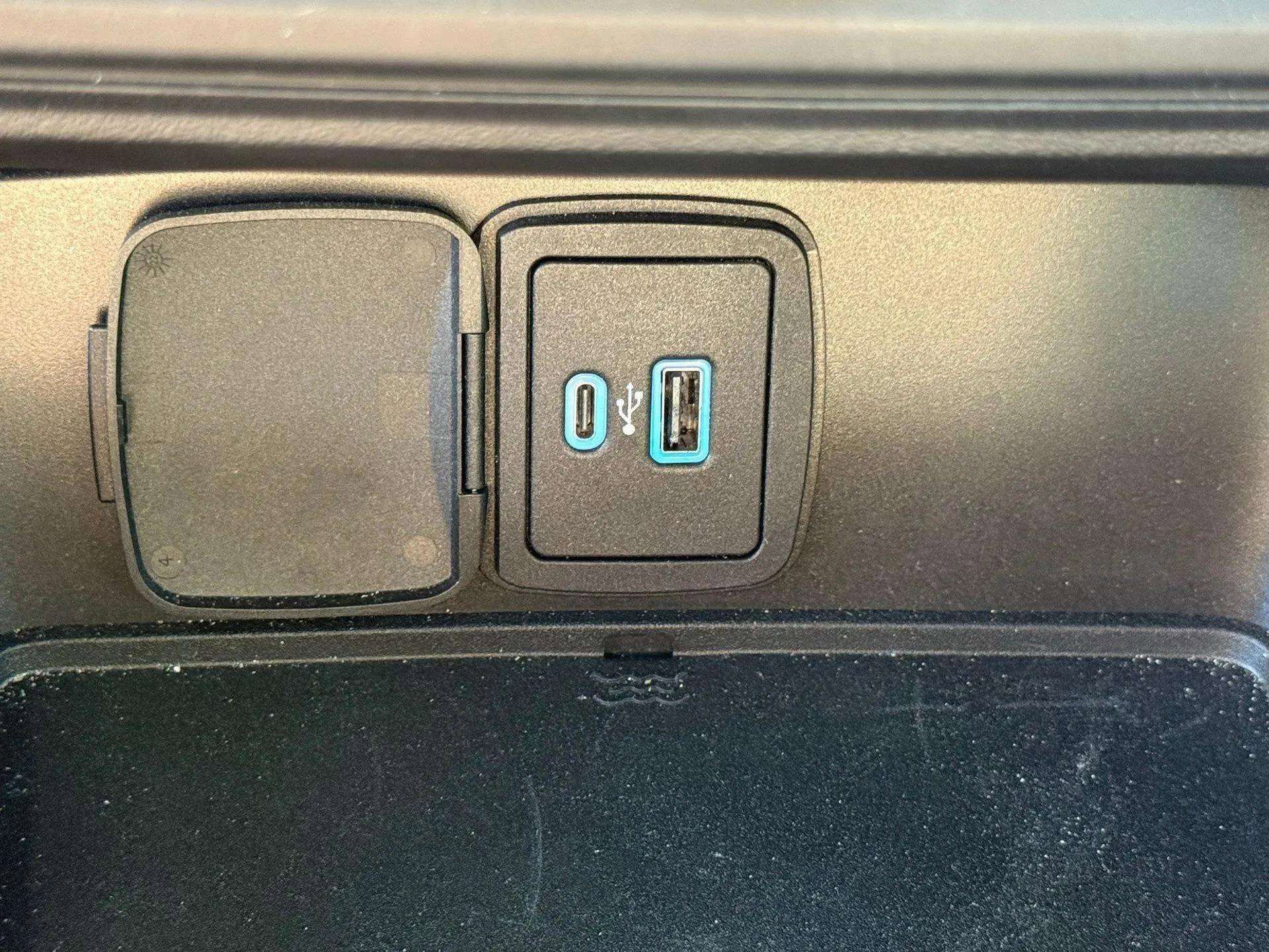 Used 2023 Ford Bronco Outer Banks w/ Sasquatch Package image 43