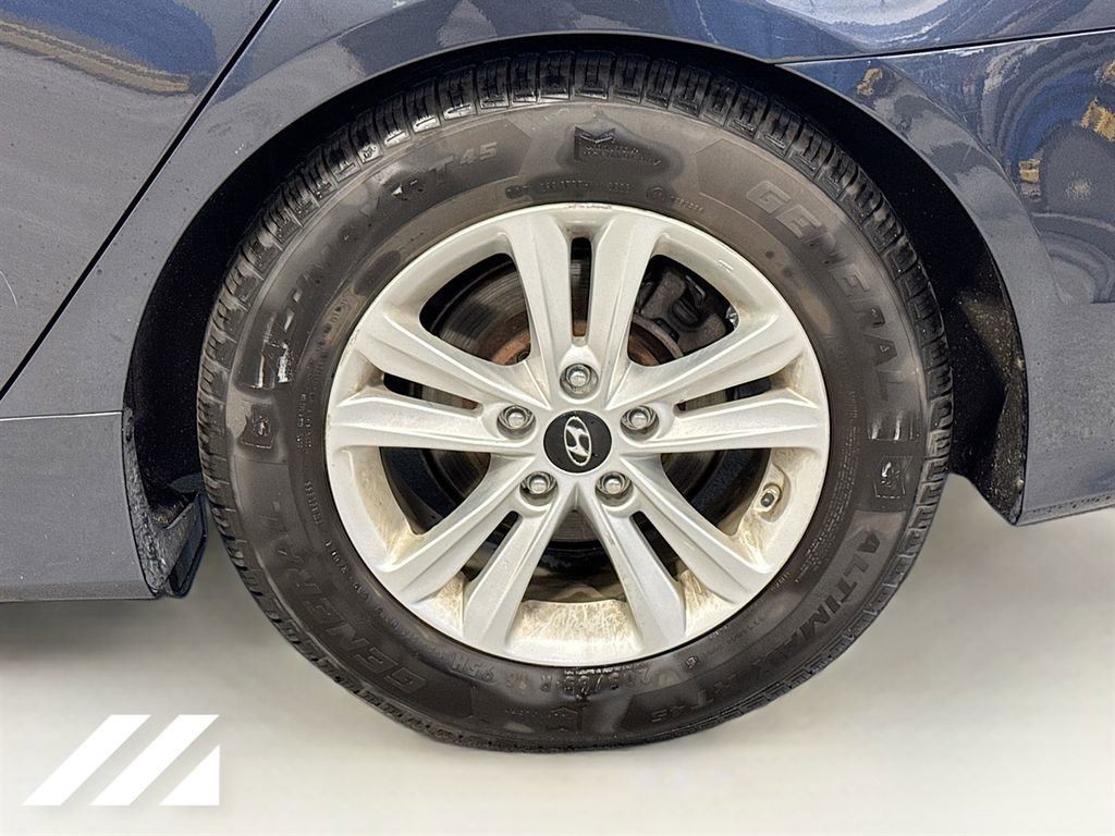 Used 2014 Hyundai Sonata GLS w/ Popular Equipment Group 2 FWD image 31