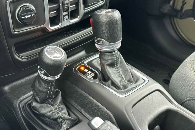 New 2026 Jeep Wrangler Unlimited Sport AWD/4WD image 18
