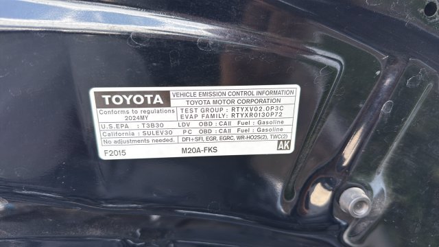 Used 2024 Toyota Corolla LE FWD image 31