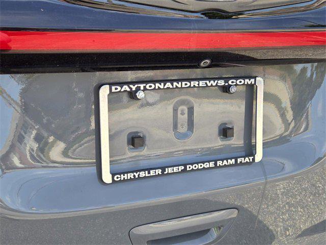 Certified 2022 Chrysler Pacifica Touring-L w/ S Appearance Package image 10