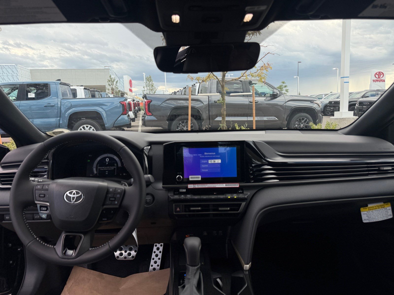 New 2026 Toyota Camry Hybrid w/ Convenience Package FWD image 19