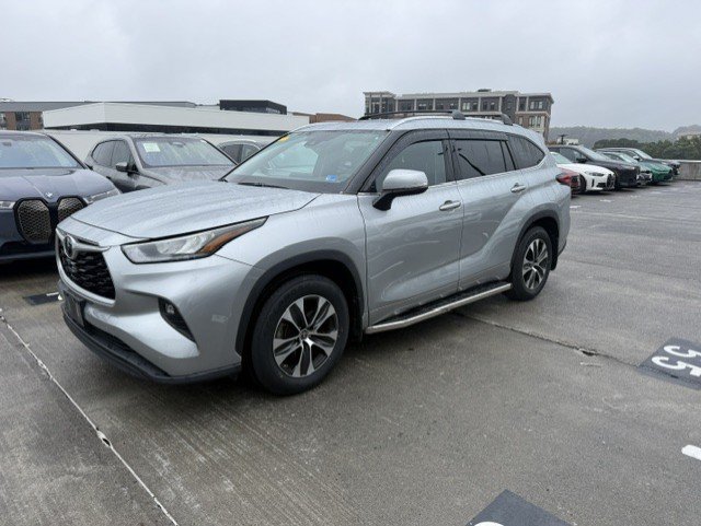 Used 2020 Toyota Highlander XLE