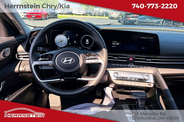 Used 2024 Hyundai Elantra SEL w/ Convenience Package FWD image 6