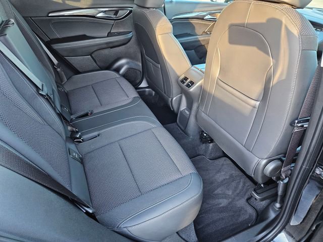 Used 2023 Buick Envision Preferred image 17