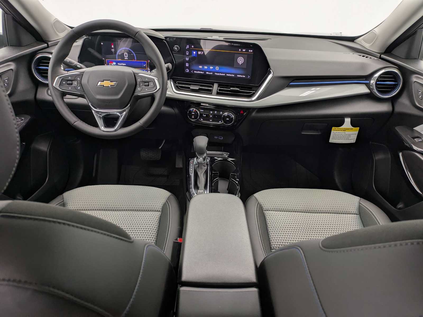 New 2026 Chevrolet Trax LT w/ Driver Confidence Package FWD image 16