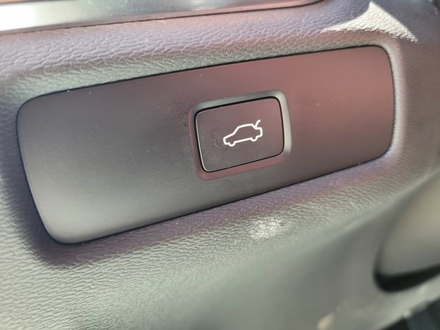 Used 2024 Volvo S60 B5 Core AWD/4WD image 19