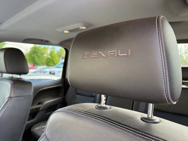 Used 2016 GMC Sierra 2500 Denali w/ Driver Alert Package AWD/4WD image 14