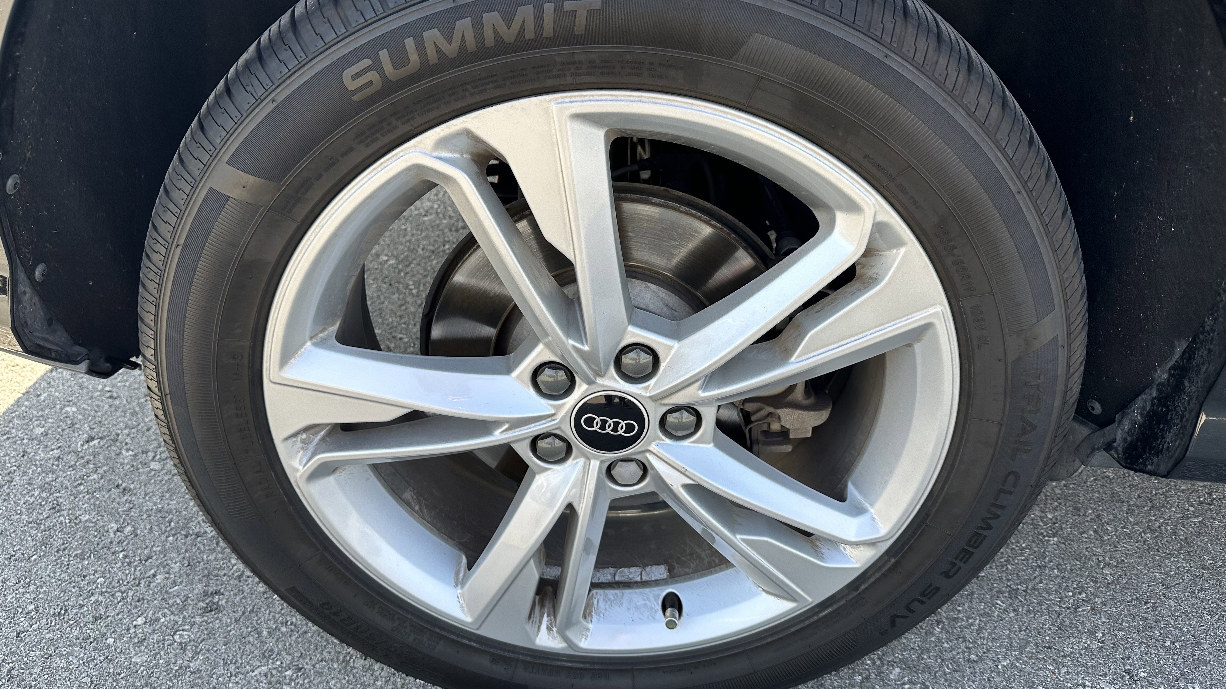 Used 2021 Audi Q3 2.0T Premium w/ 19" Wheel Package image 14