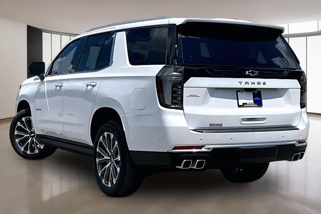 Used 2025 Chevrolet Tahoe High Country AWD/4WD image 4