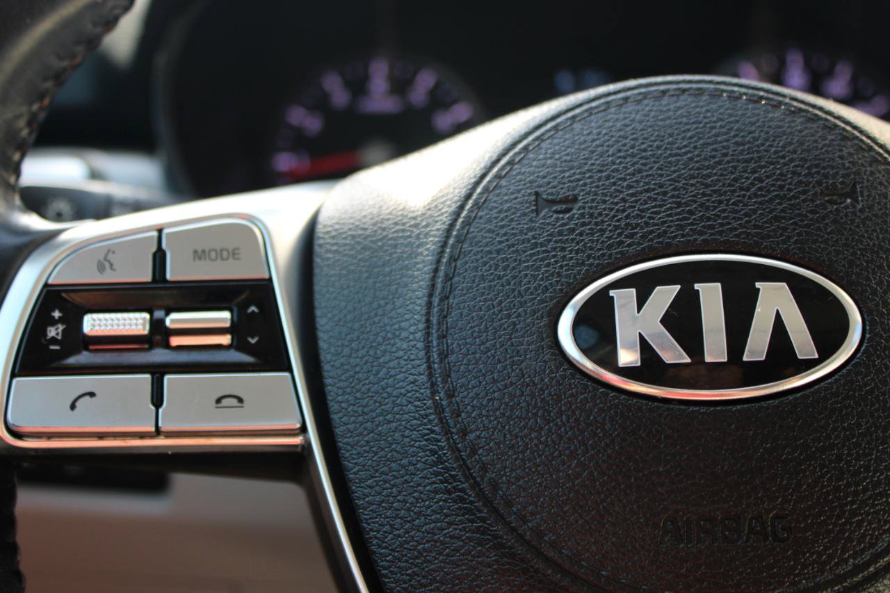 Used 2021 Kia Telluride S FWD image 18