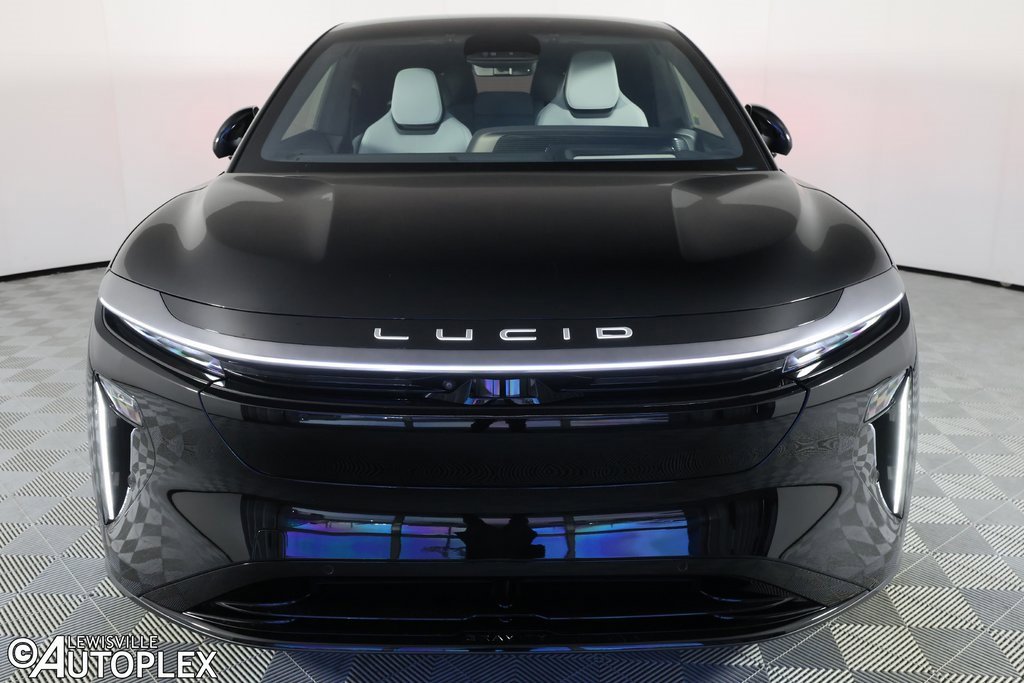 Used 2026 Lucid Gravity Dream image 2
