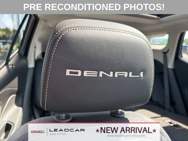 Used 2023 GMC Terrain Denali w/ Denali Premium Package AWD/4WD image 13