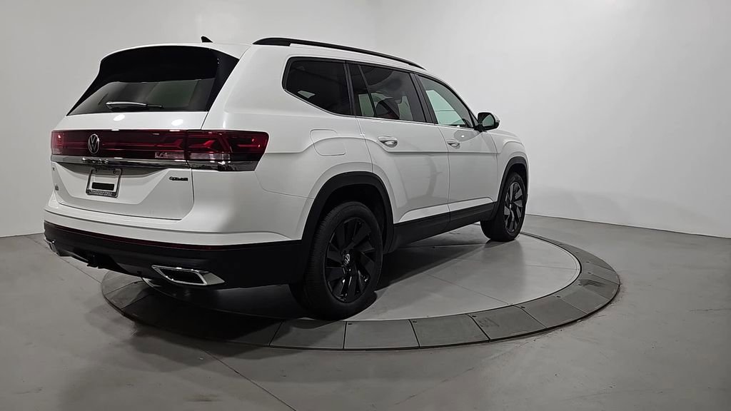 New 2026 Volkswagen Atlas SE image 5