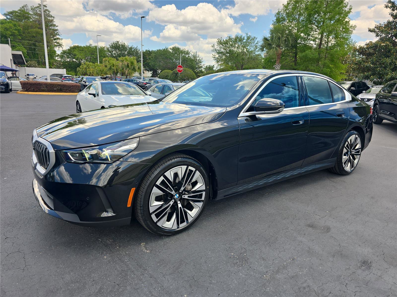 Used 2025 BMW 540i xDrive AWD/4WD image 7