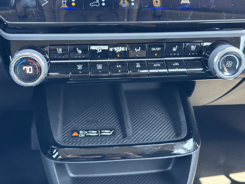 New 2027 Chevrolet Bolt RS w/ Technology Package FWD image 6
