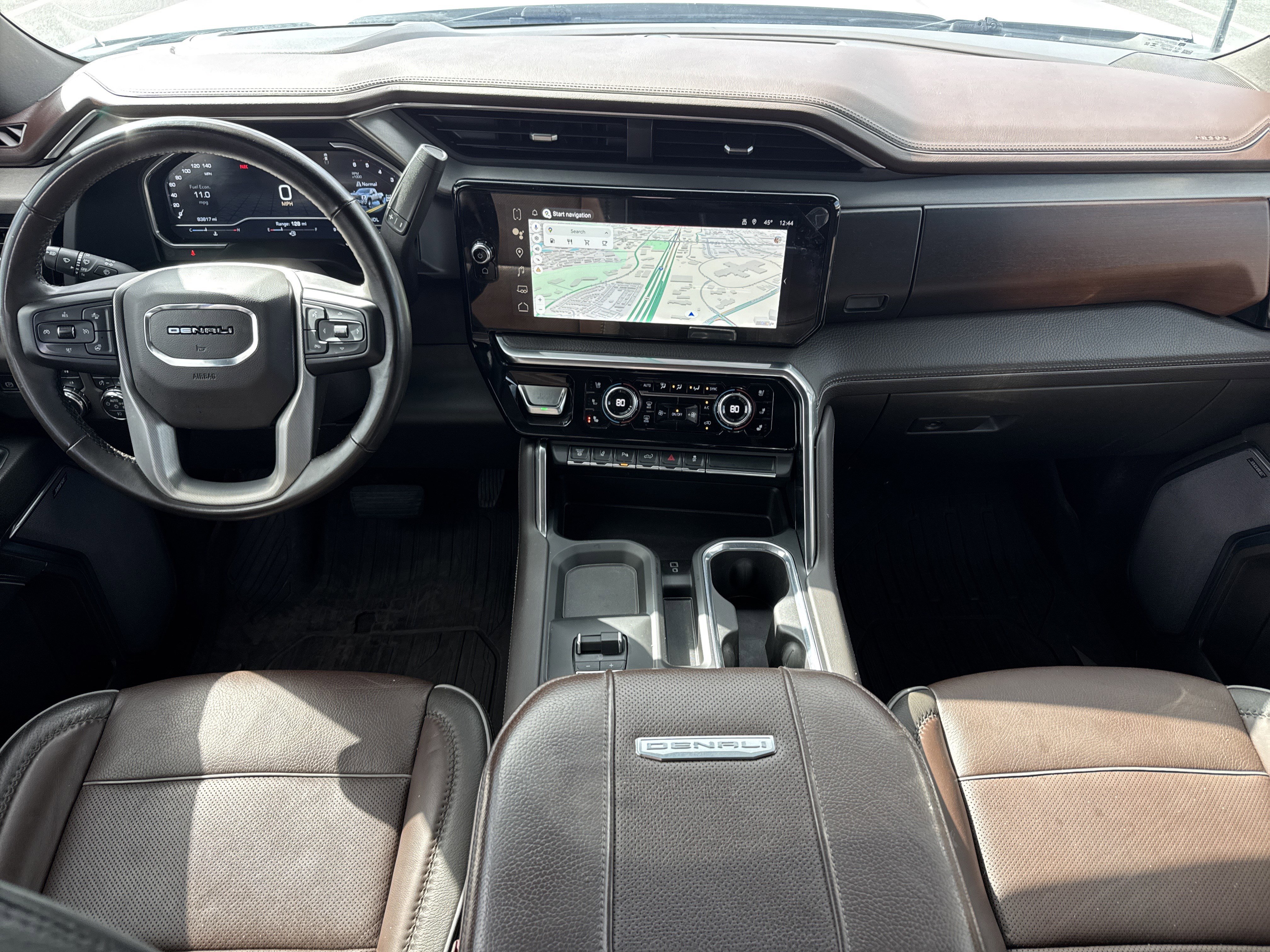 Used 2024 GMC Sierra 3500 Denali w/ Technology Package image 28