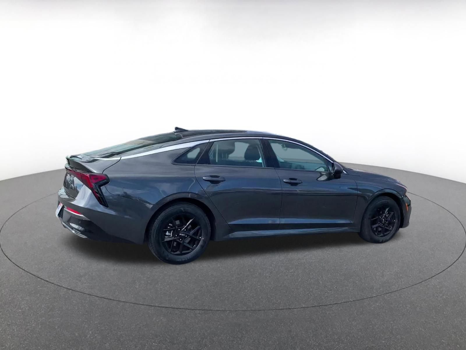 Used 2025 Kia K5 LXS image 15